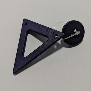 Purple Triangle Closure with Button Back Buckle - 70mm / 2-3/4&quot; - Dill Buttons