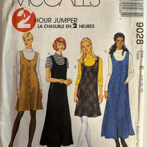 Jersey de tallas grandes McCall's de 1997. Patrón n.° 9028. Tallas: 14, 16, 18.