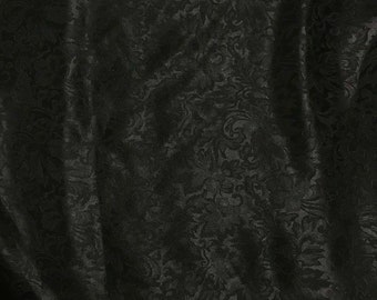 Tela Jacquard de Seda con Voluta Barroca Negra