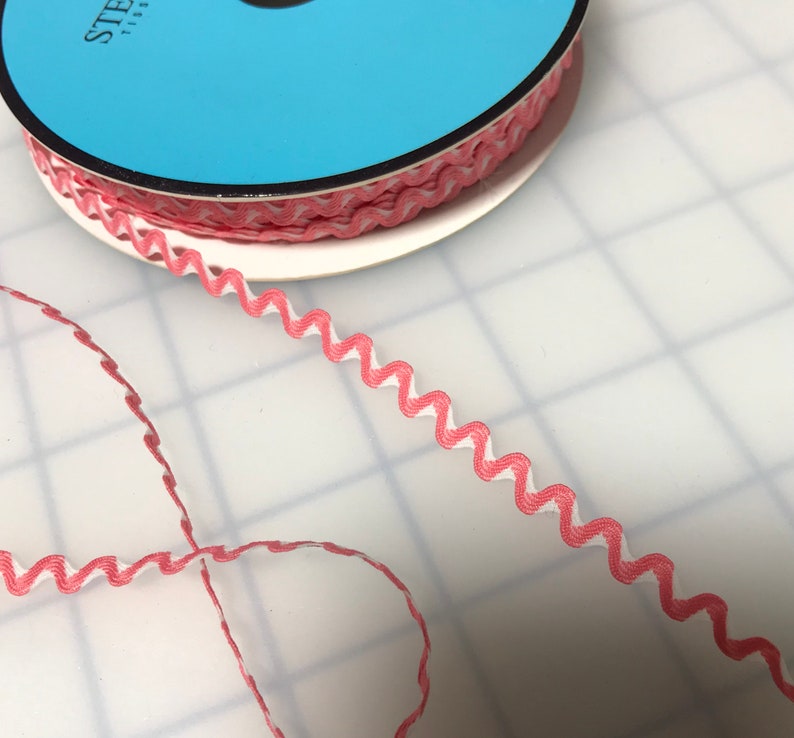 Pink & White Ric Rac Trim Made in France 1/4