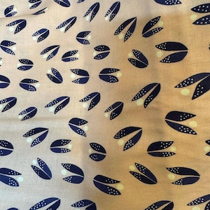 No Grit No Pearl - Underwater Oyster Shells - Cloud 9 Organic Cotton Fabric