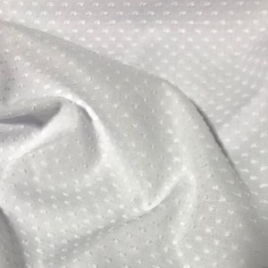 Weisses Imperial Poly Cotton Altmodisch Gepunktet Schweizer - Spechler-Vogel Stoff