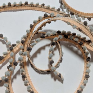 TAUPE Variegated French Pom Pom Trim (1/2&quot; wide)