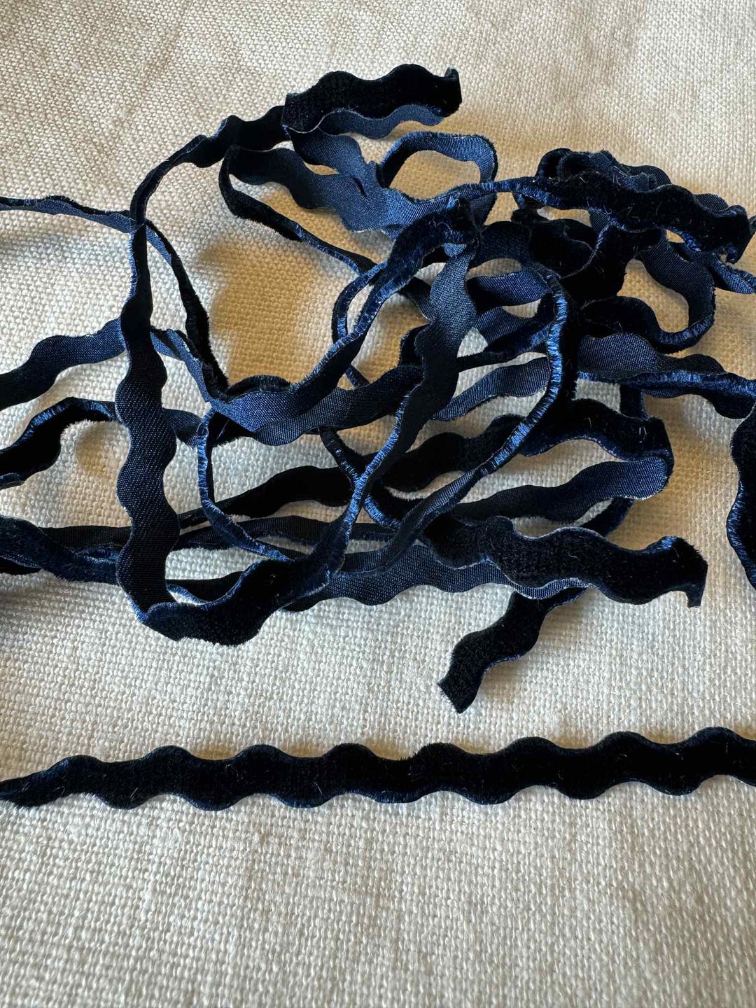 Blue Ric Rak Trim Navy Blue Velvet Rick Rack Trim Made in France 3/8