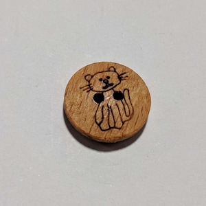 Kitten Cat on Wood Button - 15mm / 5/8" - Dill Buttons