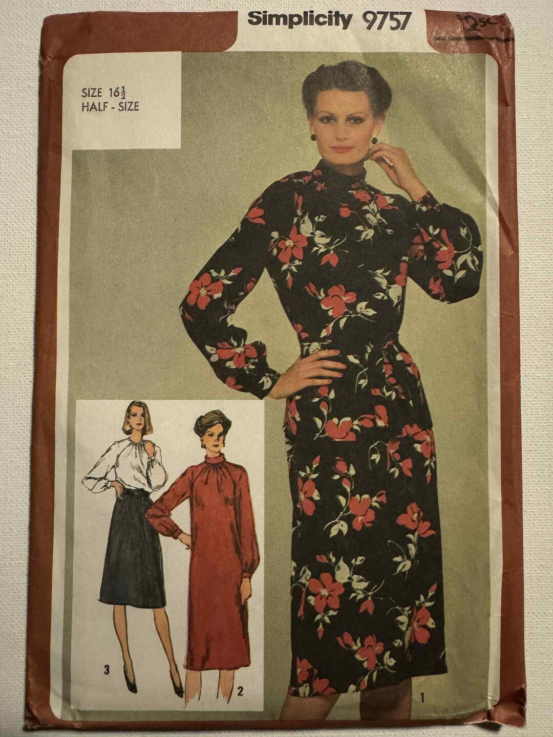 1980 Simplicity, High Neck Dress or Two-piece Dress in Half Size ...