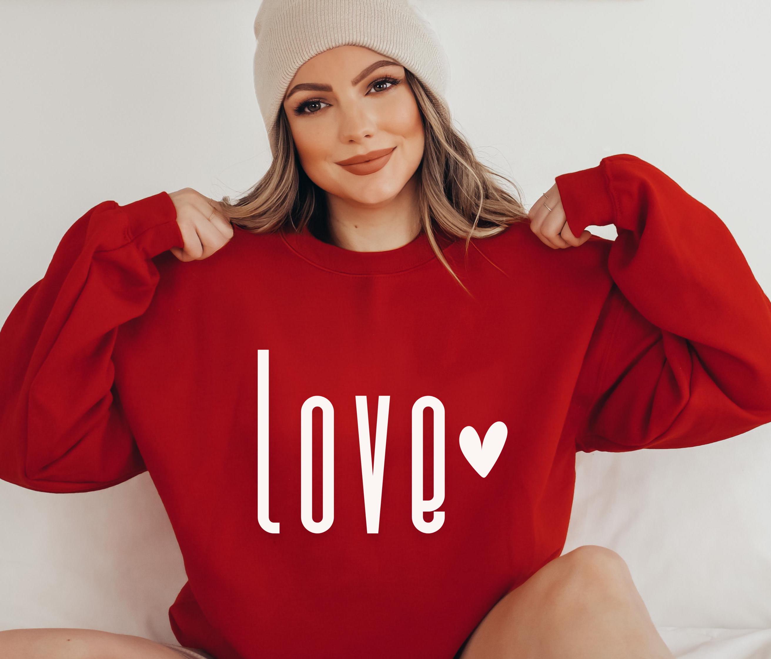 Love Heart Sweatshirt, Heart Sweatshirt, Valentines Day Sweatshirt, Women's Sweatshirt, Couple Sweatshirt, Gift For Her, Love Hoodie