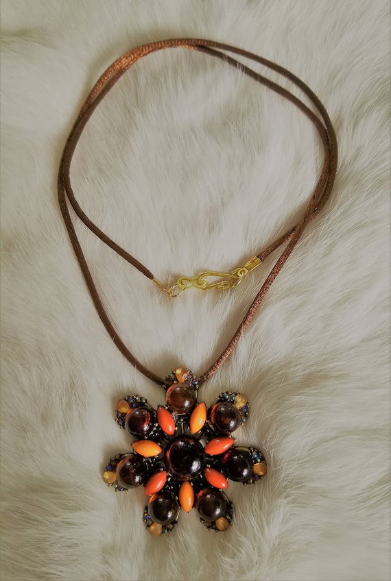 Gorgeous 60's-70's Vintage Pendant Flower on Silk 