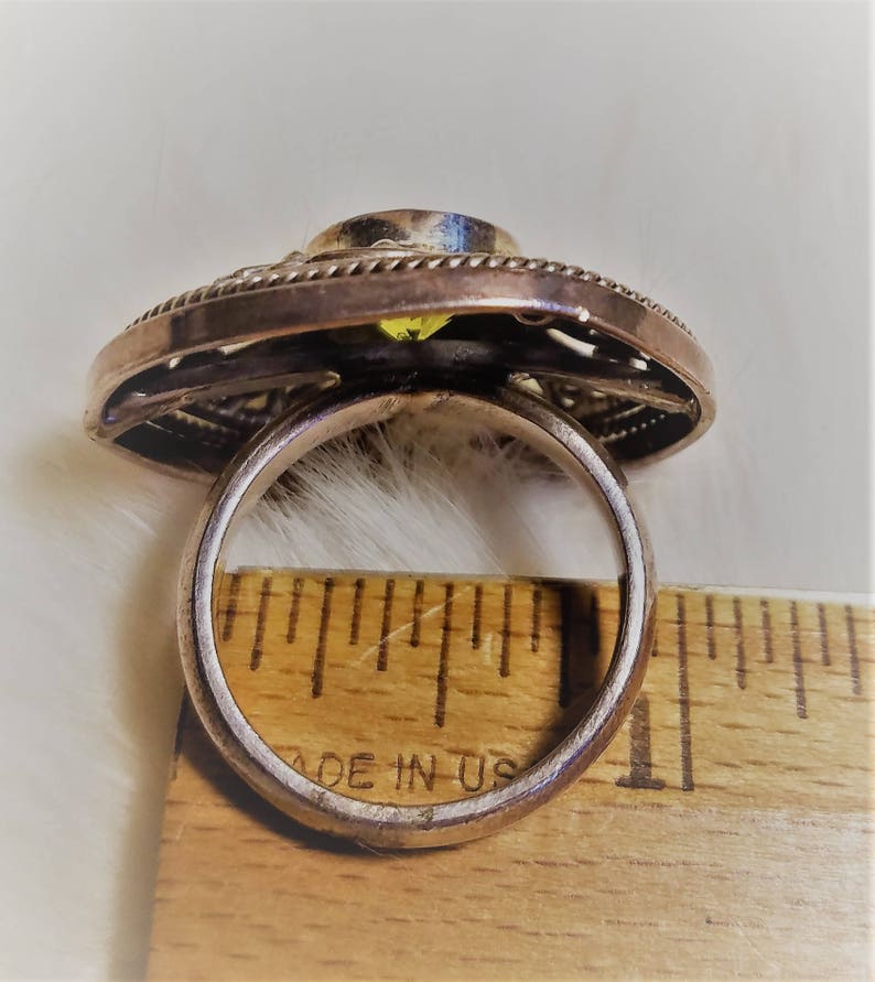 Gorgeous Dazzling Peridot Ring .925 Silver Holiday Sparkle!