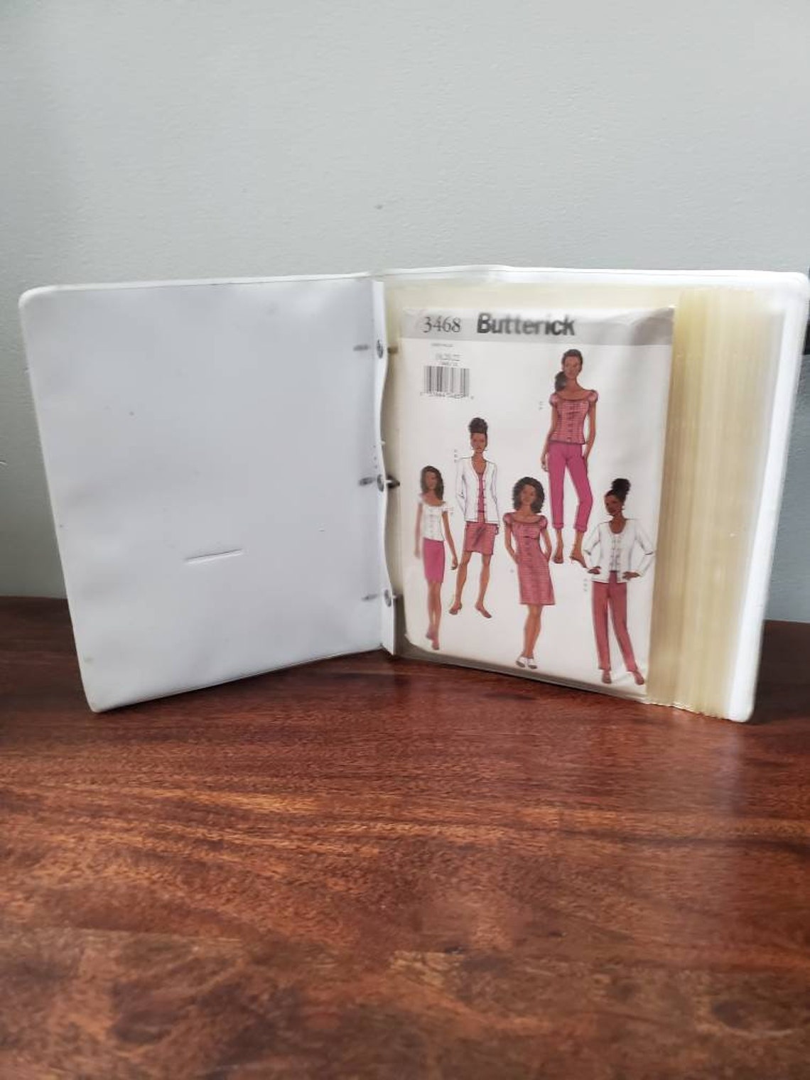 Vintage Sewing Pattern Holder Holds 12 Patterns Etsy