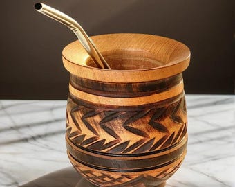 Handcrafted Argentine Mate Cup, Yerba Mate Gourd with Bombilla, Hand-Carved Wooden Mate, Gift for Argentinian, Gourd Mate Cup