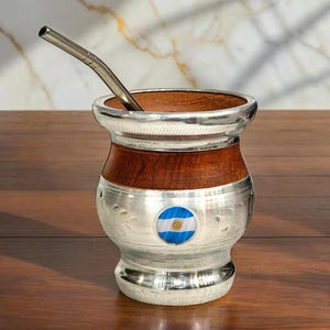 Mate Glass Argentine Tradition, Handmade in Natural Carob Wood with Stainless Steel Coating, Mate Argentine Flag