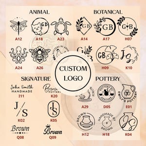 Könnte beinhalten: Eine Sammlung von schwarzen Stempeldesigns für individuelle Logos, unterteilt in die Kategorien Animal, Botanical, Signature und Pottery. Jedes Design zeigt einzigartige Symbole wie Libelle, Katze, Schildkröte, Krake, Biene, Huhn und Töpferwaren mit Texten wie GB, John Smith und Brown.