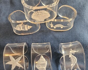 Vintage Etched Lucite Napkin Rings (6)