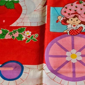 Tren de Tarta de Fresa para cortar y coser
