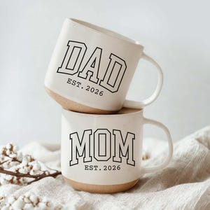 Custom Engraved Mom Dad Mug, New Mom Dad Pottery Mug, New Dad Mom Mug, Future Parents Est 2026, Baby Shower Gift, First Time Mama Papa Gift