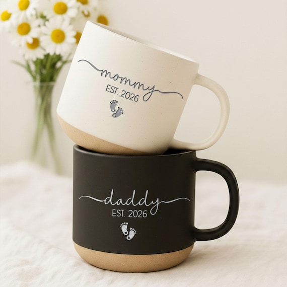 Personalized Engraved Mom Dad Pottery Mug, New Parents Mug, Pregnancy Announcement Mug Gift for New Dad,First Time Mom Gift,Baby Shower Gift