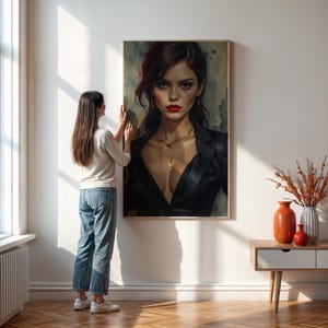 Verführerische Femme Fatale Wandkunst, Elegantes Noir Frauenporträt, Gewagter Modeästhetischer Druck, Mysteriöses Wohndekor, gerahmt oder ungerahmt