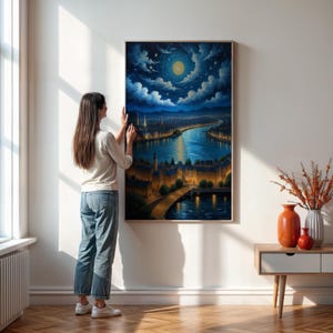 Impresión de paisaje urbano nocturno mágico, póster de cielo estrellado enmarcado o sin marco, arte con vista al río iluminado, decoración de pared urbana con luz de luna de ensueño, arte para el hogar