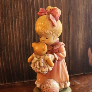 Anri &quot;Wake Up Kisses&quot; Wooden Figurine