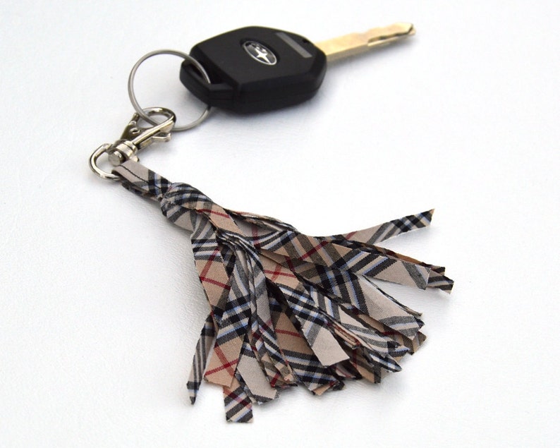 Instant download How to make Fabric Tassel Key Chains or Zipper Pulls image 3