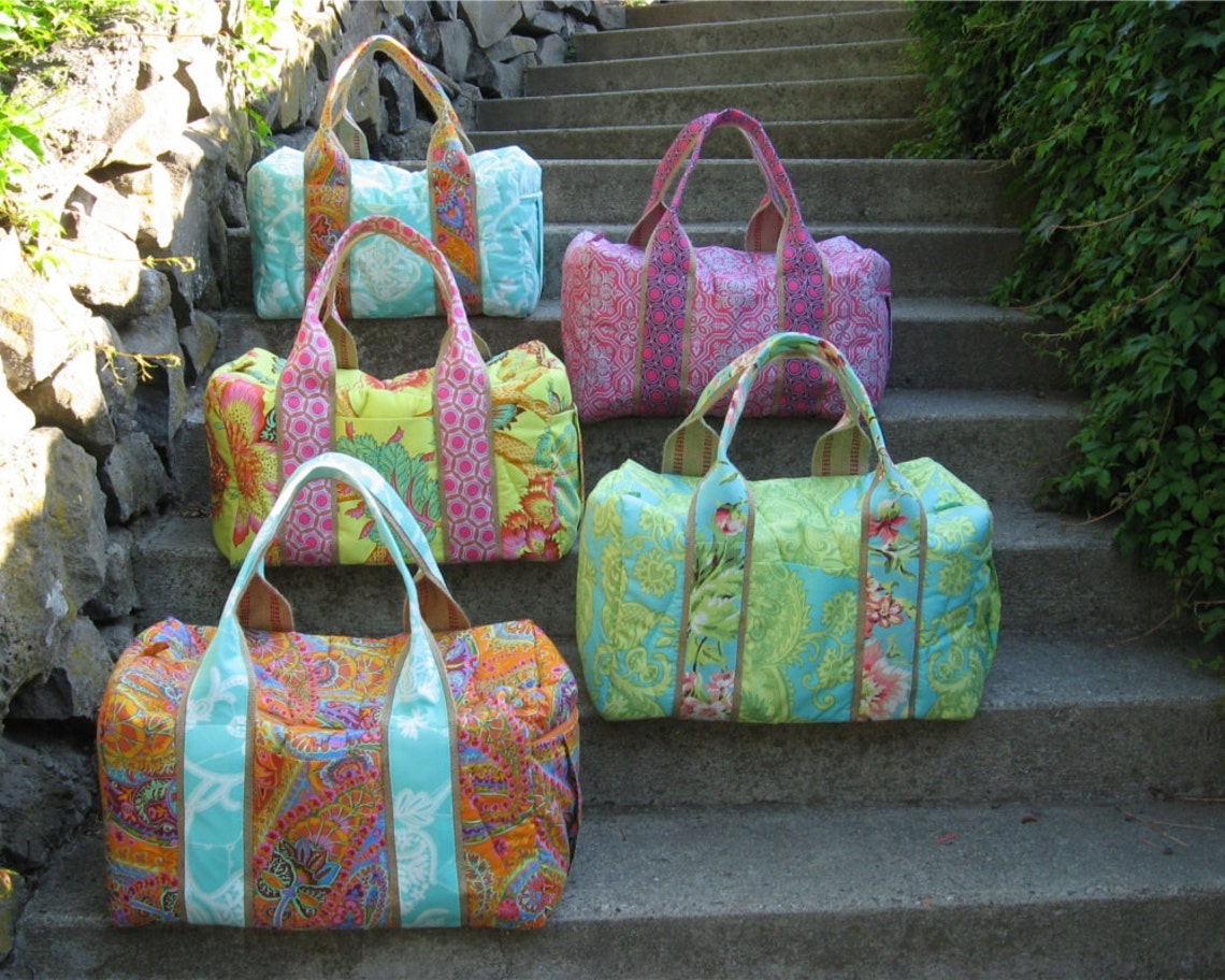 Bridesmaid Gift Set of 5 Custom Travel Duffels Etsy