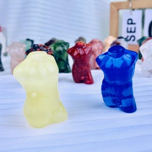 40MM Natural Crystal Man Body Figurine, Hand Carved Quartz  Male Model Sculptures for Desk Decor, Healing Crystals Gifts.