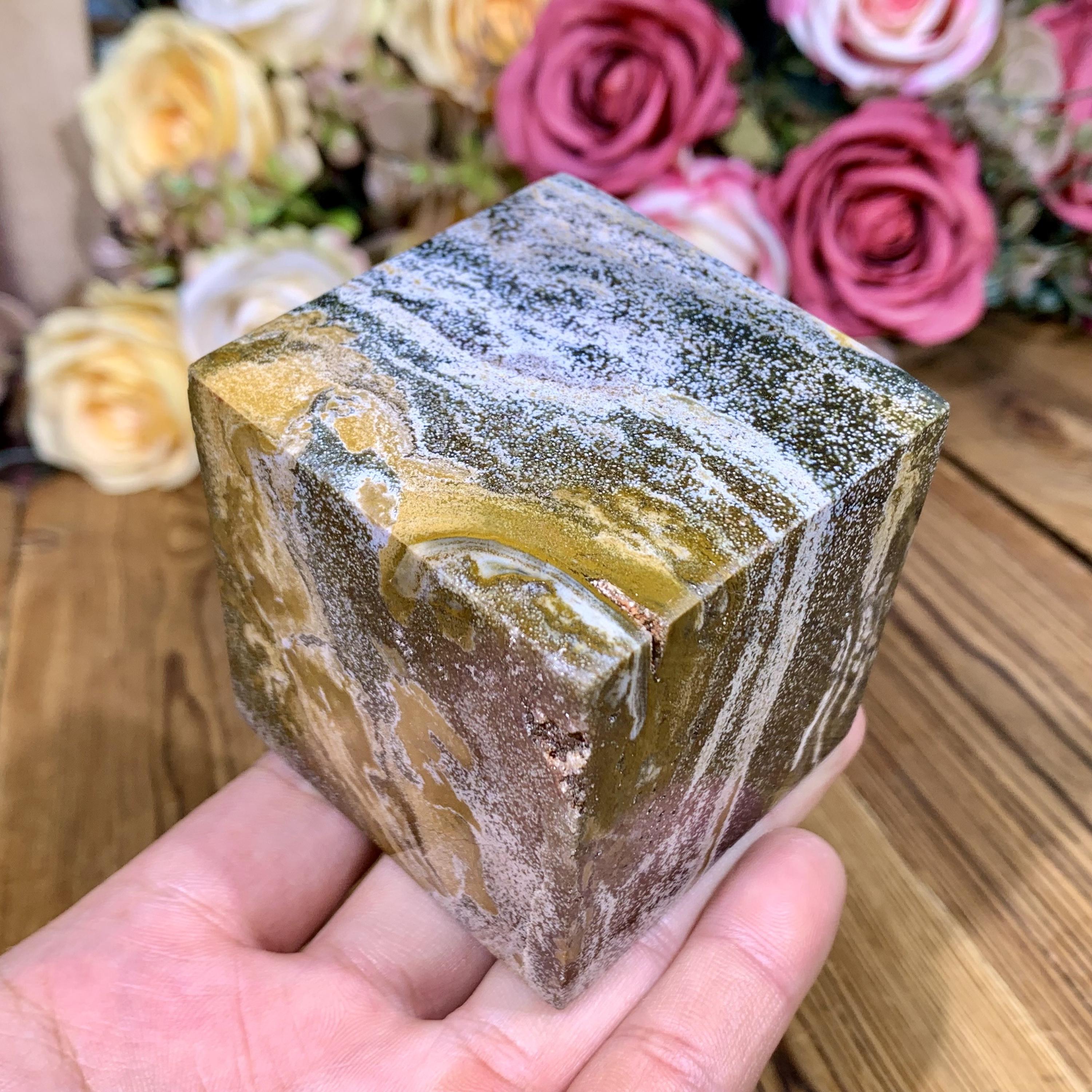 60 mm 天然オーシャンジャスパーブロック、ジオードドゥルージー付き
