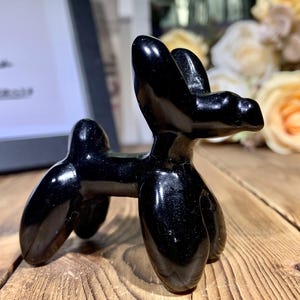 2.5" Obsidian Balloon Dog Figurine, Hand Carved Blue Gemstone Animal Sculptures Desk Decor, Healing Crystals Gifts.