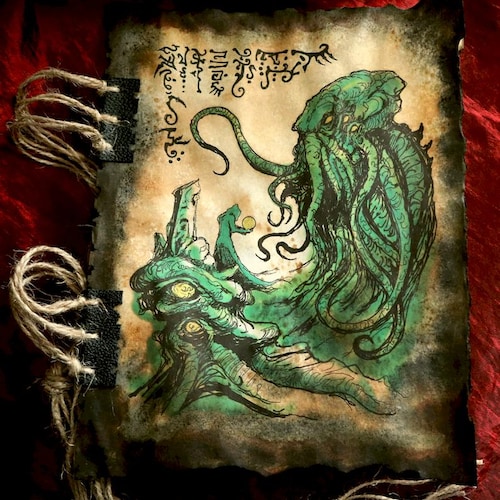 FRAGMENT DE TOME NECRONOMICON The Spawn of Cthulhu GN accessoire monstres lovecraft
