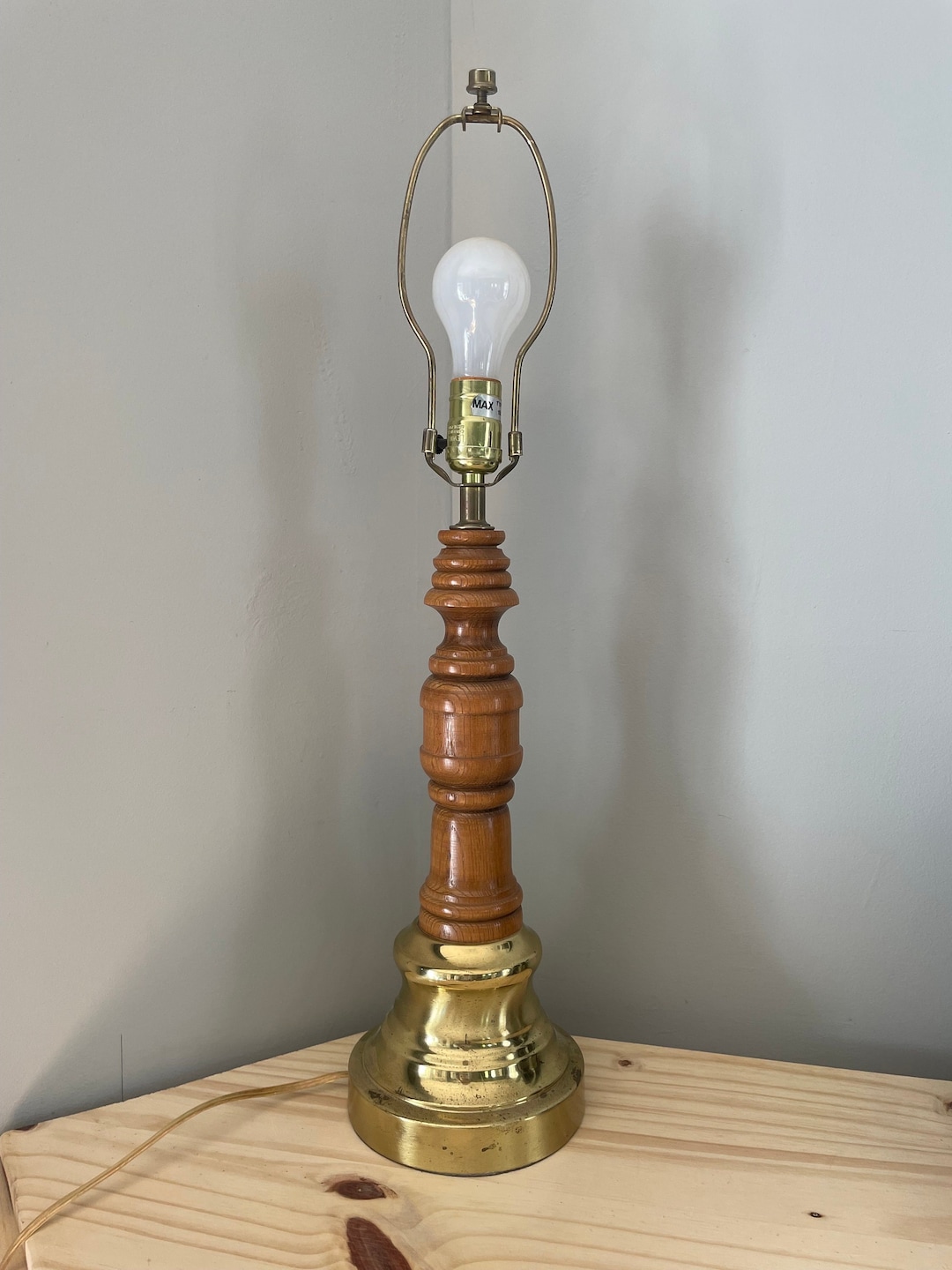 Mid Century Modern Turned Wood and Brass Table Lamp | Vintage 25
