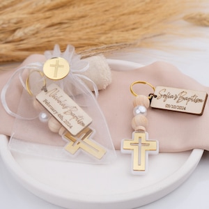 Personalized Baptism Cross Keychain Favors, Custom Christening Gifts, First Communion Souvenirs, Bautizo Keepsakes, Baptism Gift Guest