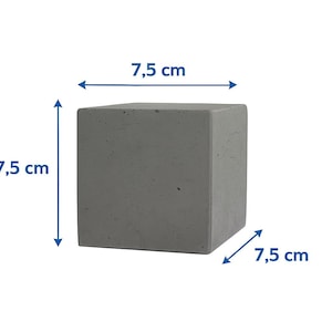 Betonwürfel Skulptur – Moderne geometrische Dekoration - Beschwerer image 6