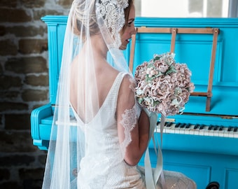 Wedding veil ISABELLE - Silk Mantilla Veil with pure silk lace and beaded lace applique', Bridal Veil, Chapel Veil