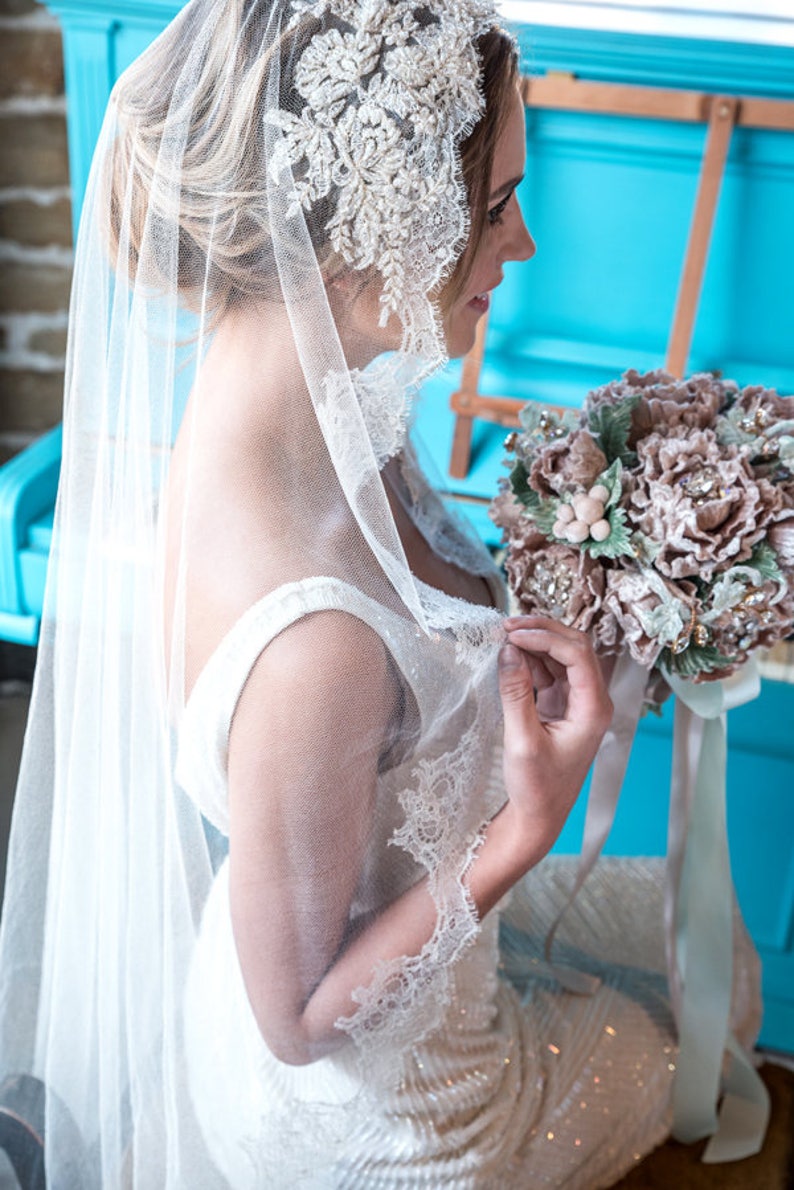 Wedding veil ISABELLE Silk Mantilla Veil with pure silk lace and beaded lace applique', Bridal Veil, Chapel Veil image 3