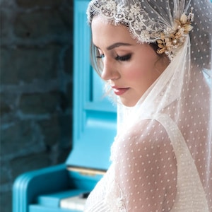 LAST ONE Juliet cap veil VALENTINA ivory Bridal beaded lace veil point d'esprit fingertip veil polka dot veil Swiss dot circle veil 画像 4