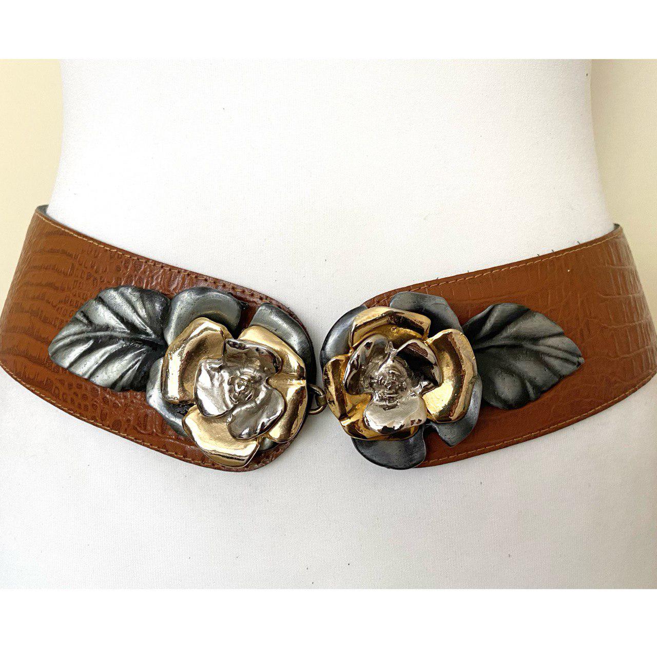 NBEL Ladies Italian Brown Leather  Silver Buckle Vintage Vitanuo 35\