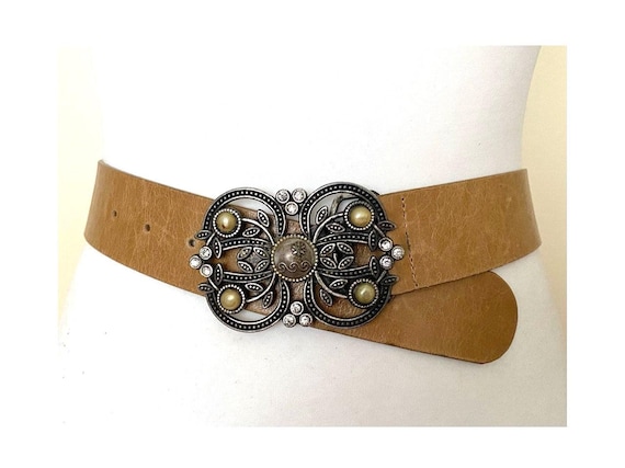 Vintage Leather Belt With Decorated Buckle Wide Leather Belt  display picture 1