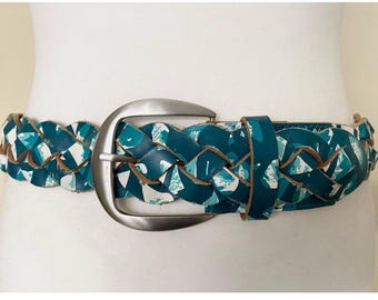 VINTAGE Teal Woven Leather Belt Vintage Leather Belt by motif56 1990s Made in Europe Braided  main image 3