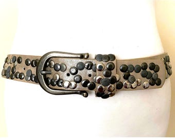 Vintage Studded Leather Belt: Western Rocker Style, Silver  display picture 2