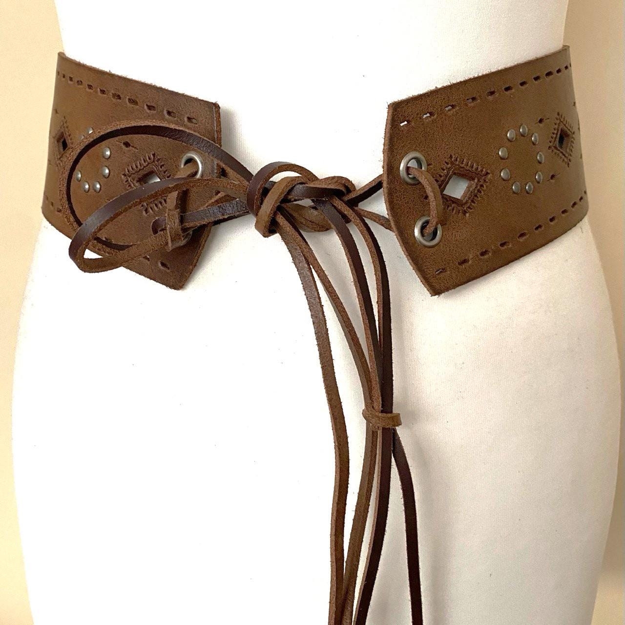 Vintage Bohochic Coastal Cowgirl Wide Suede and Leather Belt Bohemian Hippie Vintage Western Belt Women Medium Beige Leather Boho Hair  main image 3