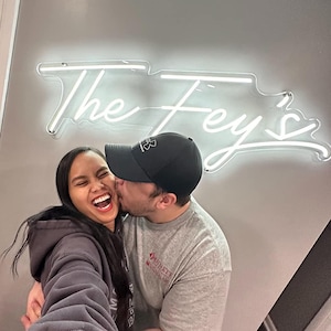 Custom LED Neon Sign: Personalized Wedding, Bar, or Home Decor