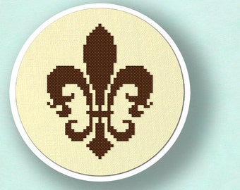 Fleur de Lis. Simple Counted Cross Stitch Pattern PDF File. Instant Download