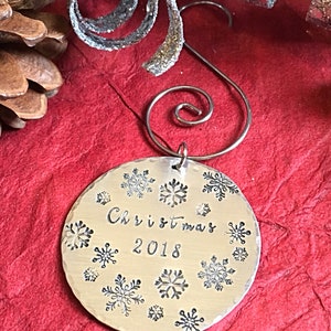 Hand stamped metal Christmas Ornament with Snowflakes and Date, Holiday Gift Idea, image 2