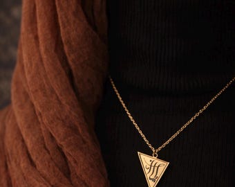 Iman (Faith) Islamic Calligraphy Necklace