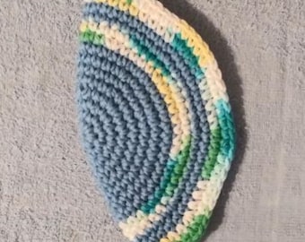 Yarmulke Kippot Kippah Frik Crocheted Cotton Aqua Blue with Yellow White Blue Trim 7 inches
