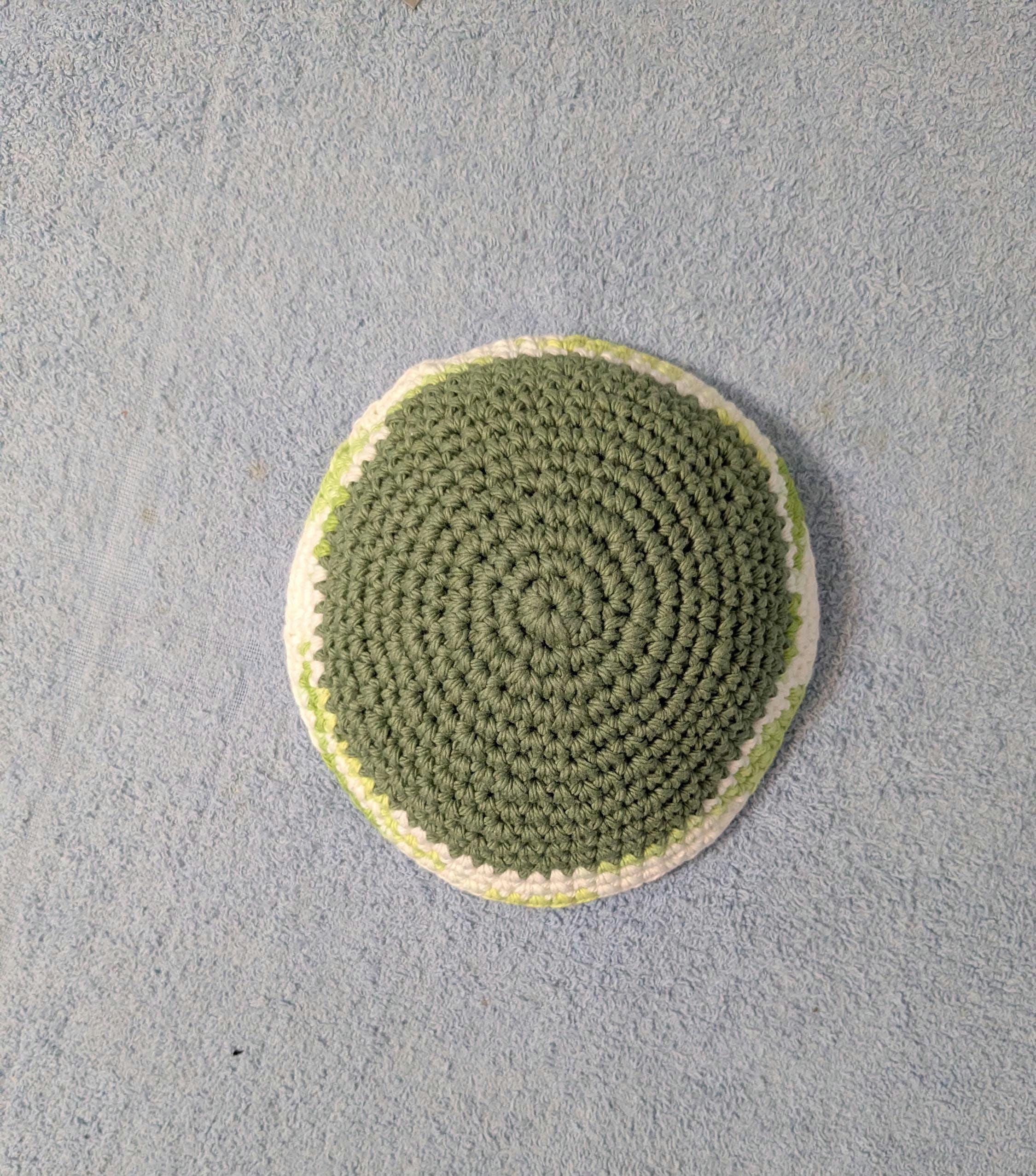 16 Crochet Kippah Patterns for Everyday Wear, Gifts, and Judaica-Inspired Style 3 Crocheted Cotton Kippah: Olive Green with Lime Green