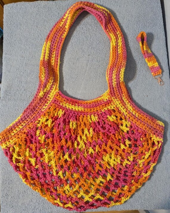 Crochet Cotton French Market Bag with Key Fob, Expandable Mesh Stitch