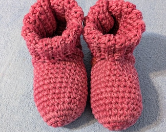 Crochet Slipper Bed Socks Booties Mixed Colors Size 8/9