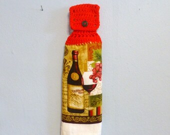 Wine & Grapes Kitchen Towel: Crochet Top with Button